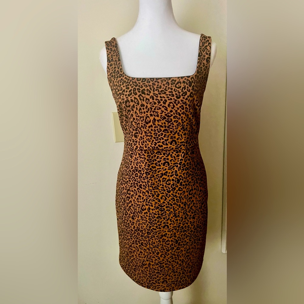 Leopard print fitted dress